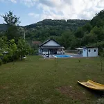 Vikendica Lohovo Casa vacanze *