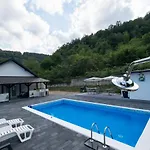 Casa vacanze Vikendica Lohovo *