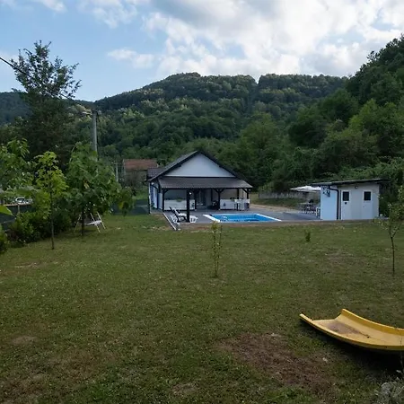 Vikendica Lohovo Vikendica *