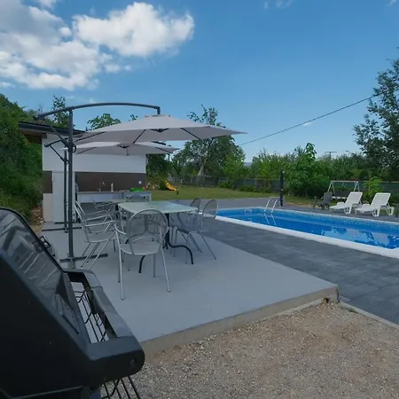 Vikendica Vikendica Lohovo