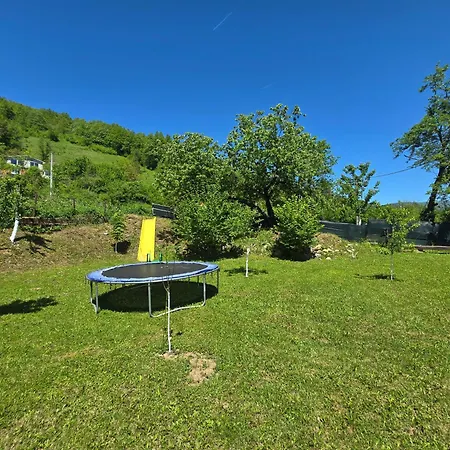 בית נופש Vikendica Lohovo *
